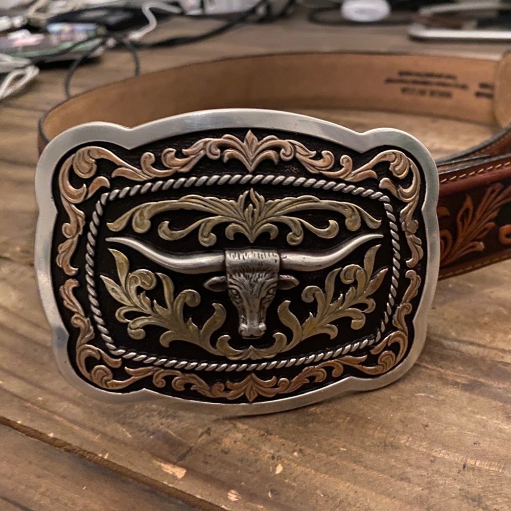 Justin Leather CowGirl Belt with Longhorn Buckle
